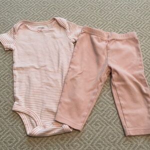 Carter’s Simple Joys onesie and legging set pink 6-9 month